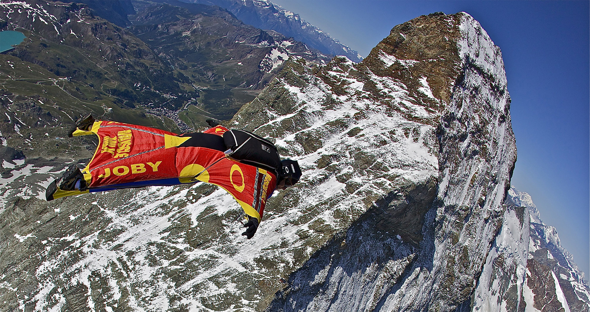 Joby Ogwyn Prepares for Perfect Flight: Return to Everest