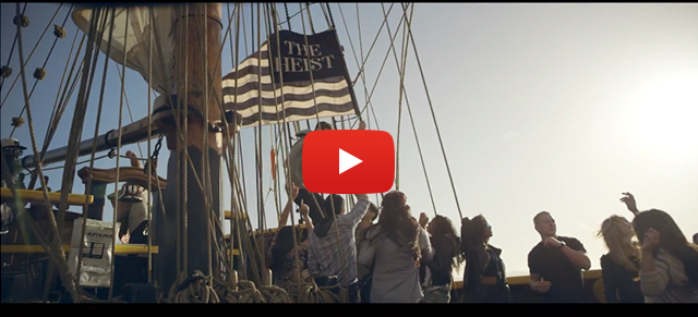 Macklemore and Ryan Lewis take home VMAs for Can't Hold Us
